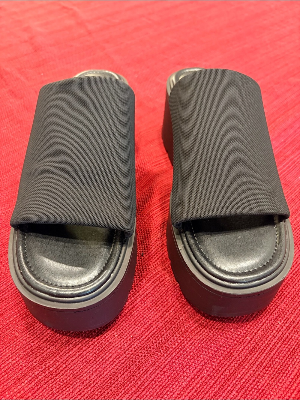 Steve Madden Overjoyed Black Flatform Platform Slide Sandals Women’s Size 11